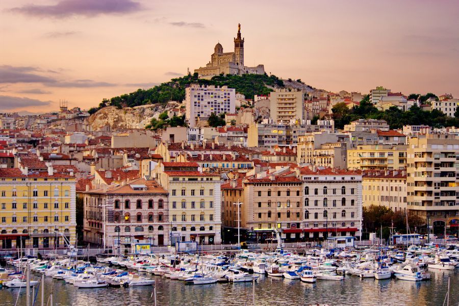 Moving to Marseille without saving