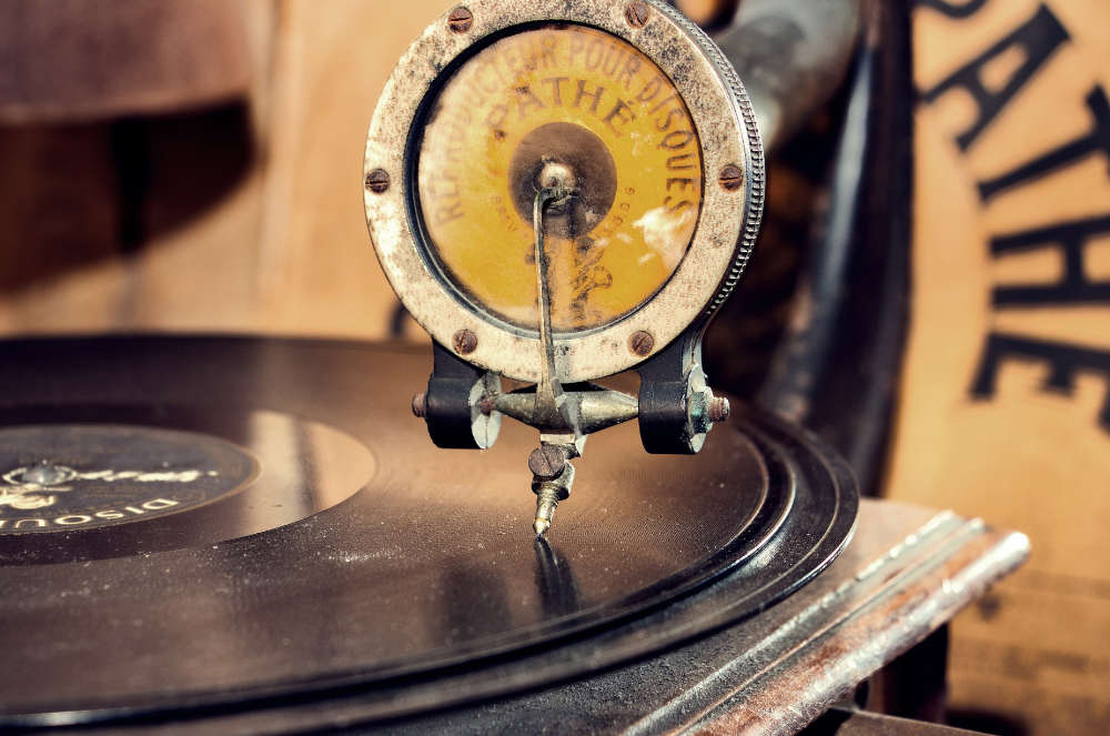 Antiques and collectables during the moving